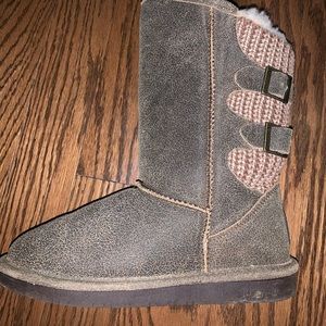 bearpaw boots